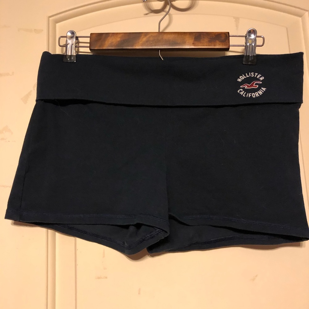 Hollister Yoga shorts